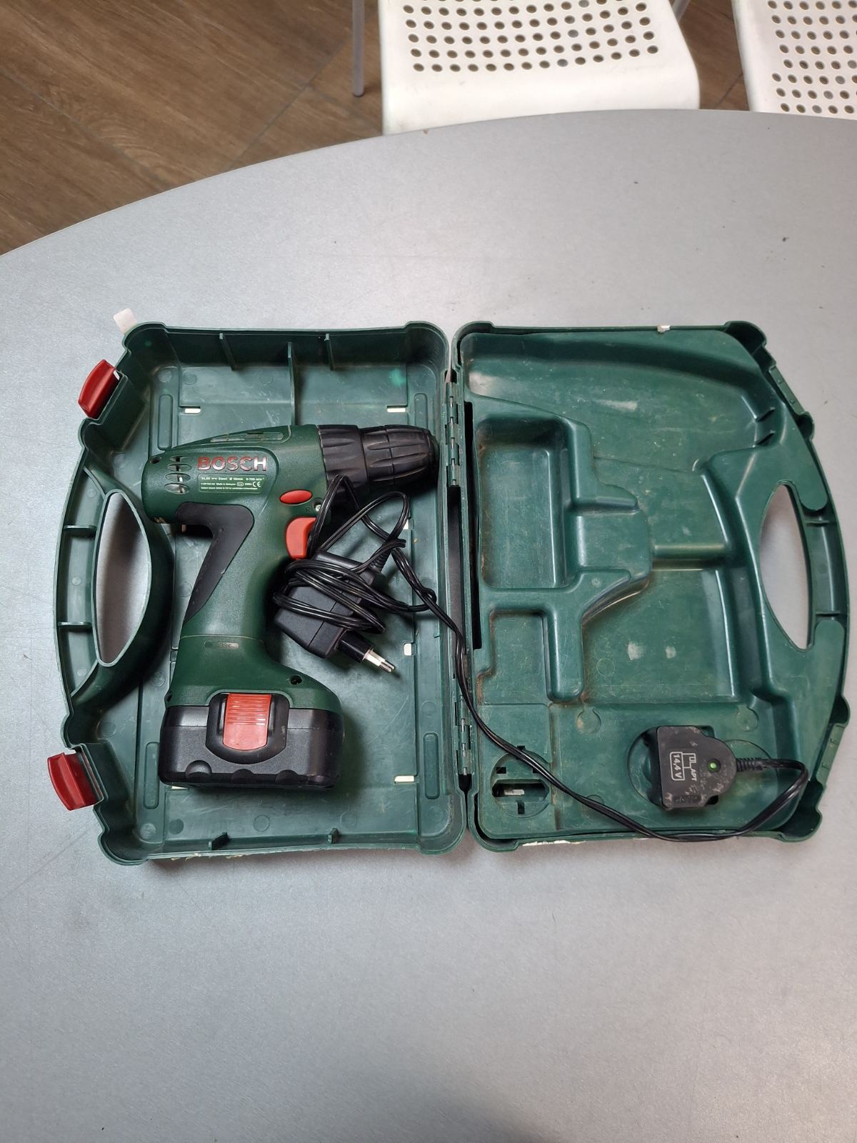 Винтоверт Bosch PSR 1440 Цена 99 лева